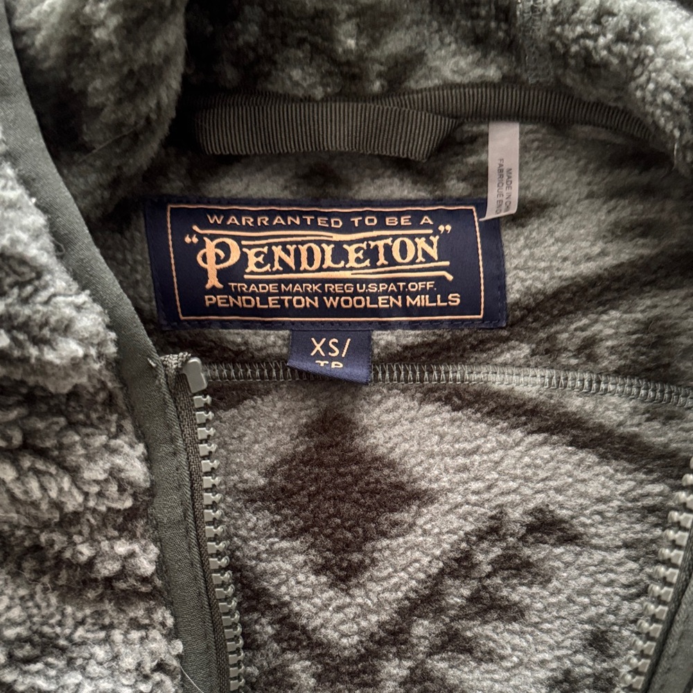 Pendleton Green Patterned Fleece Jacket - image 4